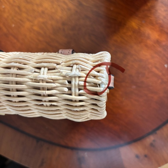 Gold Eleanor Wicker Clutch by:Tory Burch - Picture 11 of 11